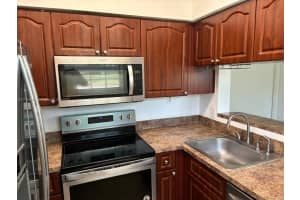 620 Cypress Club Way I13, Pompano Beach, FL 33064, - MLS#A11740047