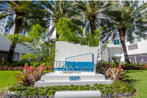 3029 NE 188th St APT 802, Aventura, FL 33180, Sold 08/30/25