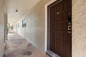 6061 N Falls Cir Dr APT 101, Lauderhill, FL 33319, Sold 07/03/25
