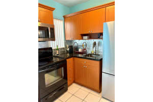 1420 Pennsylvania Ave 205, Miami Beach, FL 33139 - MLS#A11740150