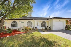 14728 SW 175th St, Miami, FL 33187, Sold 05/05/25