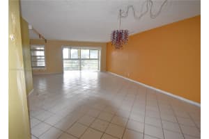 3571 Inverrary Dr 401 Lauderhill, FL 33319 - MLS#A11740218