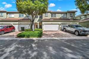 2425 SE 19th St, Homestead, FL 33035, Sold 05/02/25