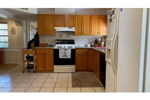 11624 Sw 93rd St, Miami