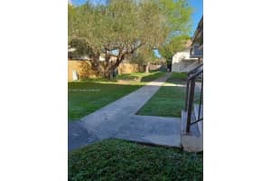 6821 SW 129th Ave, Miami, FL 33183, Sold 04/30/25