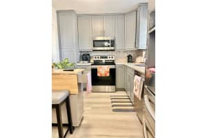 5300 Washington St APT C311, Hollywood, FL 33021, - MLS#A11740389