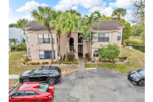 2736 S University Dr, Davie, FL 33328, Sold 08/04/25