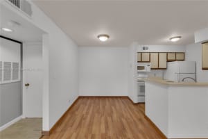 2736 S University Dr, Davie, FL 33328, Sold 08/04/25