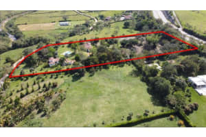 1000 Ne Barbosa Berrio ,, FL 123987 - MLS#A11740408