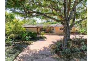 12 Minnetonka Rd, Sea Ranch Lakes, FL 33308, Sold 07/02/25