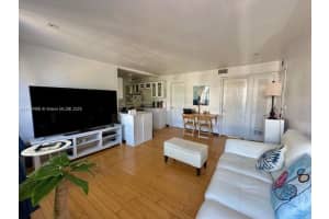 940 7th St 940d Miami Beach, FL 33139 - MLS#A11740466