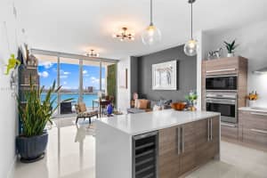 2020 N Bayshore Dr 1708, Miami
