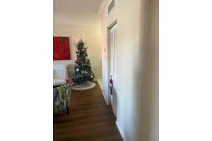 140 SW 117th Ave, Pembroke Pines, FL 33025, Sold 04/15/25