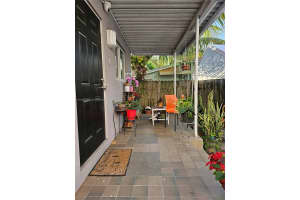 1260 NW 4th St, Miami, FL 33125, - MLS#A11740593