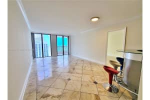 555 NE 15th St APT 33D, Miami, FL 33132, Sold 05/12/25