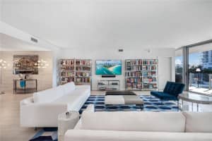 1 Collins Ave 304, Miami Beach