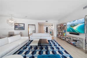 1 Collins Ave Unit 304, Miami Beach, FL 33139, - MLS#A11740641