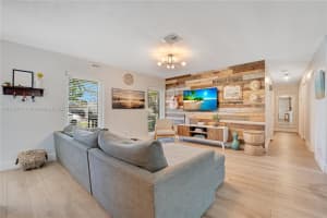 17914 SW 89th Pl, Palmetto Bay, FL 33157, Sold 03/14/25