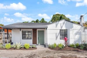 769 NE 38th St, Oakland Park, FL 33334, Sold 04/07/25