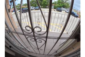 6820 W Flagler St APT 101, Miami, FL 33144, - MLS#A11740751