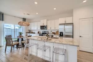 1754 Se 8th Ter 1754, Homestead