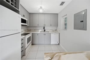 13725 SW 147th Cir Ln, Miami, FL 33186, Sold 07/09/25
