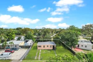 12821 Westview Dr, Miami, FL 33167, Sold 04/30/25