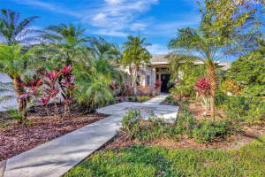 2400 NW Lakeridge Dr, Palm City, FL 34990, - MLS#A11741059