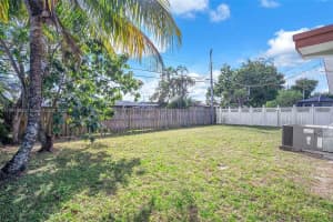 7640 Taft St, Pembroke Pines, FL 33024, Sold 03/18/25