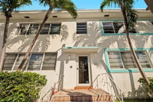 8345 Byron Ave 6, Miami Beach