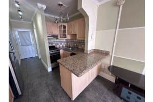 1300 Lincoln Rd, Miami Beach, FL 33139, Sold 03/11/25