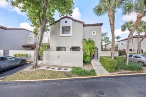 10510 SW 153rd Ct APT 1, Miami, FL 33196, Sold 04/25/25