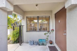 10510 SW 153rd Ct APT 1, Miami, FL 33196, Sold 04/25/25
