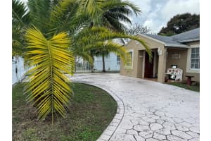 761 SE 4th Pl, Hialeah, FL 33010, Sold 05/30/25