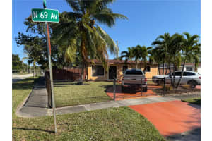 641 N 69th Ave, Hollywood, FL 33024, Sold 04/14/25
