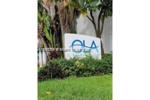 15201 Ne 6th Ave C302, Miami