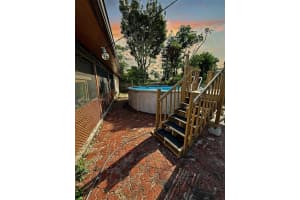 658 SW 1st Ct, Boynton Beach, FL 33426 - MLS#A11741382