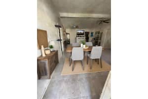 658 SW 1st Ct, Boynton Beach, FL 33426 - MLS#A11741382