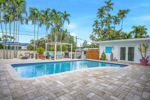 1131 Falcon Ave, Miami Springs, FL 33166, Sold 04/24/25