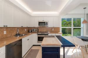 609 Ocean Dr, Key Biscayne, FL 33149, Sold 06/27/25