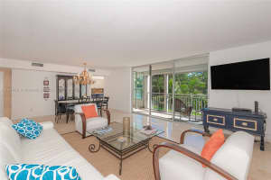 609 Ocean Dr, Key Biscayne, FL 33149, Sold 06/27/25