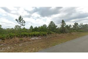 6039 Virtudes St Sebring, FL 33872 Sold 09/03/25
