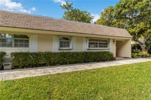 17250 SW 112th Pl, Miami, FL 33157, Sold 04/21/25