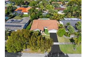2061 NE 207th St, Miami, FL 33179, - MLS#A11741468