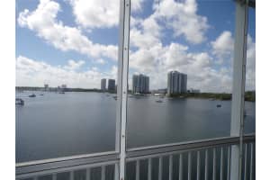 3000 Marcos Dr, Aventura, FL 33160, Sold 04/11/25