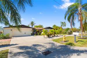 20330 Franjo Rd, Cutler Bay, FL 33189, Sold 03/31/25