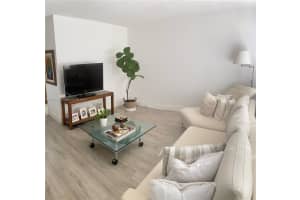 801 SW 133rd Terrace APT 210K, Pembroke Pines, FL 33027, - MLS#A11741593