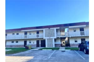 4165 SW 67th Ave, Davie, FL 33314, Sold 04/18/25