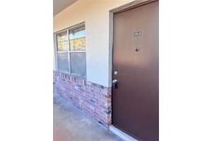 4165 SW 67th Ave, Davie, FL 33314, Sold 04/18/25