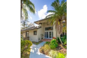 4345 SW 74th Way, Davie, FL 33314, Sold 06/20/25